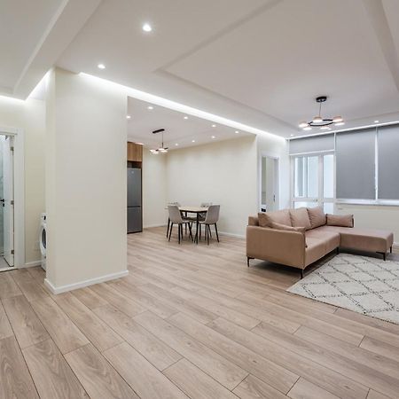 Lucas Central Home Tirana Zewnętrze zdjęcie